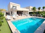 Revente - VILLA -
LOS MONTESINOS