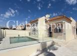 Resale - detached_house -
TORREVIEJA - Costa Blanca Sur