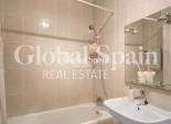 Wederverkoop - VILLA -
TORREVIEJA - La Mata