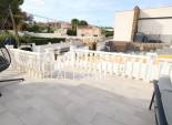 Odsprzedaż - WILLA  -
TORREVIEJA - 