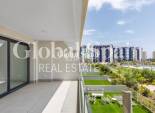 Odsprzedaż - MIESZKANIE -
TORREVIEJA - 