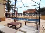 Wederverkoop - VILLA -
Formentera del Segura - Fincas de La Vega