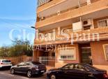 Wederverkoop - APPARTEMENT -
TORREVIEJA - Playa del Cura