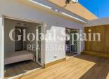 Wederverkoop - APPARTEMENT -
TORREVIEJA - Playa del Cura