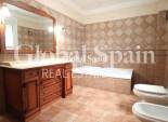 Venta - VILLA -
ROJALES - Los Palacios