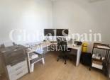 Odsprzedaż - WILLA  -
TORREVIEJA - 
