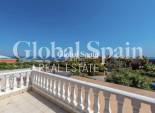 Wiederverkauf - VILLA -
LA MATA - Costa Blanca