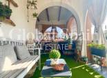 Wiederverkauf - VILLA -
TORREVIEJA - Torreblanca