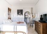 Resale - HOUSE -
ALGORFA