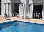 Wederverkoop - HUIS -
TORREVIEJA - LOS BALCONES - LOS ALTOS
