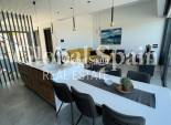 Resale - VILLA -
ROJALES - Inland