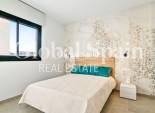 Odsprzedaż - MIESZKANIE -
TORREVIEJA - Playa del Cura