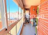 Wederverkoop - APPARTEMENT -
TORREVIEJA - Playa De Los Náufragos