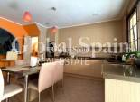 Wederverkoop - HUIS -
TORREVIEJA - LOS BALCONES - LOS ALTOS