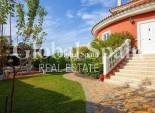 Resale - VILLA -
ROJALES - Inland