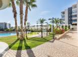 Resale - Apartment -
ORIHUELA COSTA - VILLAMARTÍN