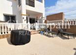 Wederverkoop - APPARTEMENT -
ORIHUELA COSTA - Punta Prima