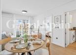Resale - APARTMENT -
PLAYA FLAMENCA - Costa Blanca