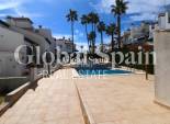 Wederverkoop - APPARTEMENT -
Orihuela Costa - Villamartin