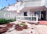 Wiederverkauf - WOHNUNG -
ORIHUELA COSTA - La Regia