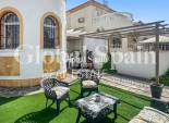Resale - HOUSE -
TORREVIEJA - Costa Blanca