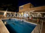 Wederverkoop - HUIS -
ORIHUELA COSTA - Altos de campoamor