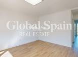 Revente - APPARTEMENT -
ORIHUELA COSTA - VILLAMARTÍN