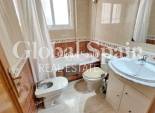 Revente - APPARTEMENT -
GUARDAMAR DEL SEGURA