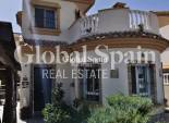 Revente - VILLA -
GUARDAMAR DEL SEGURA