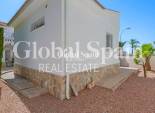 Resale - Villa -
CIUDAD QUESADA