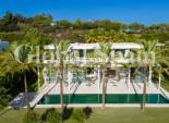 Nieuwbouw - VILLA -
CASARES - Pedregales
