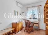 Resale - VILLA -
ORIHUELA COSTA - El Galan