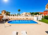 Venta - VILLA -
TORREVIEJA - Costa Blanca