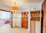Venta - APARTAMENTO -
ALICANTE - Centro