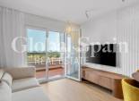 Revente - APPARTEMENT -
TORREVIEJA - Punta Prima