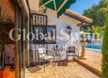 Wiederverkauf - VILLA -
ORIHUELA - Orihuela Costa