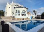 Revente - VILLA -
ROJALES - Inland