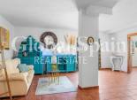 Resale - VILLA -
ALFAZ DEL PI