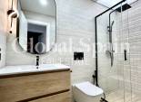Odsprzedaż - MIESZKANIE -
TORREVIEJA - 
