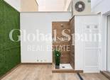 Revente - APPARTEMENT -
TORREVIEJA - Estacion de autobuses
