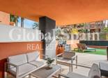 Revente - APPARTEMENT -
ORIHUELA COSTA - VILLAMARTÍN