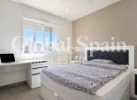Wederverkoop - APPARTEMENT -
TORREVIEJA - Aguas Nuevas