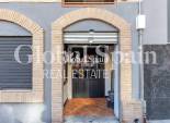 Venta - PROPIEDAD COMERCIAL -
TORREVIEJA - Estacion de autobuses
