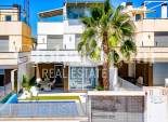 Venta - Villa -
ORIHUELA COSTA - Lomas de Cabo Roig