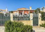 Wiederverkauf - VILLA -
TORREVIEJA - Costa Blanca