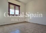 Wederverkoop - VILLA -
TORREVIEJA - El Chaparal