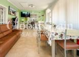 Wederverkoop - HUIS -
CATRAL - Catral