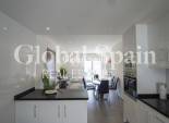 Wederverkoop - APPARTEMENT -
TORREVIEJA - Aguas Nuevas