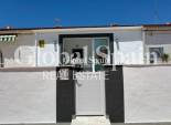 Wiederverkauf - WOHNUNG -
TORREVIEJA - La Siesta - El Salado - Torreta