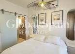 Resale - VILLA -
VILLAMARTÍN - Costa Blanca